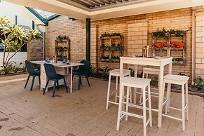 Oasis Motor Inn Blackall