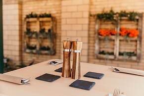 Oasis Motor Inn Blackall