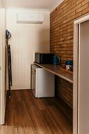 Oasis Motor Inn Blackall