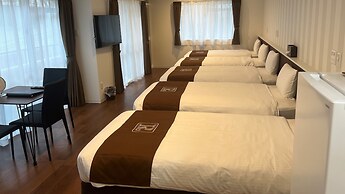 Hotel Livinginn Nahkoumae