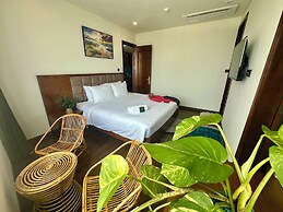 Century Hotel