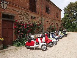 Fattoria Santa Vittoria Apartment 