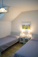 Villa 110 m2 in Agia Irini, Walking Distance to Beach With Pool Access