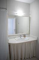 Villa 110 m2 in Agia Irini, Walking Distance to Beach With Pool Access