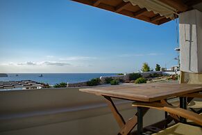 Villa 78 m2 in Agia Irini, 350 Meter to the Beach for 4 Guests With Po