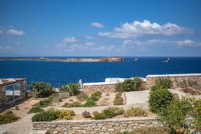 Villa 78 m2 in Agia Irini, 350 Meter to the Beach for 4 Guests With Po