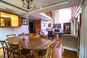 Very Special Villa, 6 and 3 Great For Family Reunions