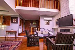 Very Special Villa, 6 and 3 Great For Family Reunions