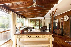 Very Special Villa, 6 and 3 Great For Family Reunions