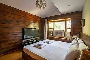 Very Special Villa, 6 and 3 Great For Family Reunions