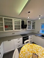 Very Special Villa, 6 and 3 Great For Family Reunions