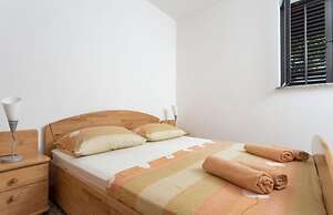 Alluring Apartment With Balcony and Sea View