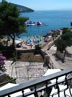 Splendid Double Bed Room With Balcony and Sea View