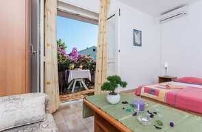 Splendid Double Bed Room With Balcony and Sea View