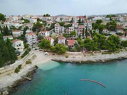 Cozy Double Bed Room With Balcony and Garden View