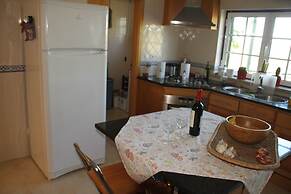 Villa Near Óbidos With Private Pool