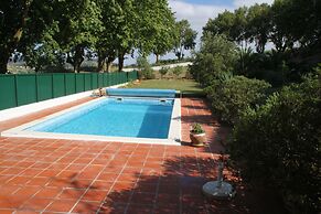 Villa Near Óbidos With Private Pool