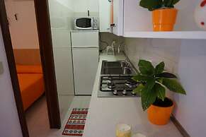 Nice Renewed Beachfront Flat on the Ground Floor