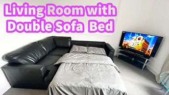 Luxury 2 Bedroom Entire Flat - Self Check in & Check out