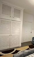 Luxury 2 Bedroom Entire Flat - Self Check in & Check out