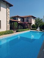 Olivia Houses 2 Worth to Look At