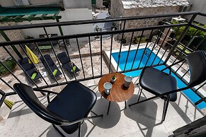 Villa Topolinath Pool