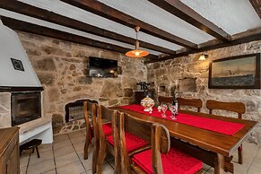 Villa Topolinath Pool