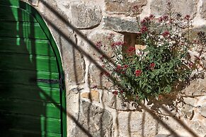 Villa Topolinath Pool