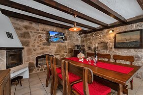 Villa Topolinath Pool