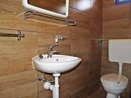 Spacious Robinson House Iris With Pool