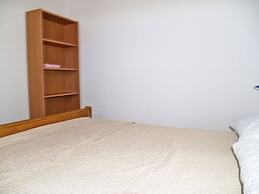 Spacious Robinson House Iris With Pool