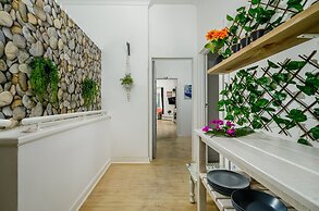 Spaciousviewsbalcony2-bedroomsen-suitenetflix