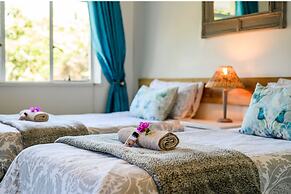 Spaciousviewsbalcony2-bedroomsen-suitenetflix