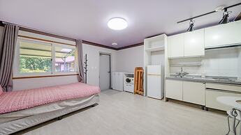 Paju Sugavill Agyeon Dongban Pension