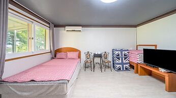 Paju Sugavill Agyeon Dongban Pension