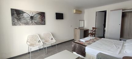 Club Marakesh Beach Hotel