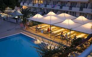 Club Marakesh Beach Hotel