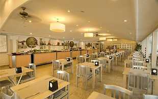 Club Marakesh Beach Hotel