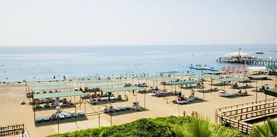 Club Marakesh Beach Hotel