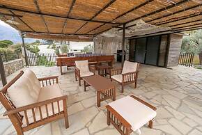 Amazing Villa Amare With Stunning Views