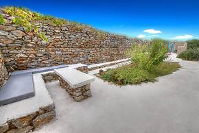 Stone Villa I in Petres