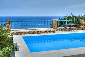 Stone Villa I in Petres