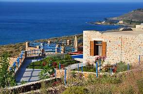 Stone Villa I in Petres