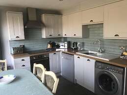 Lovely 3-bed Cottage in Brancaster Staithe