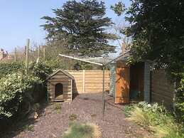 Lovely 3-bed Cottage in Brancaster Staithe