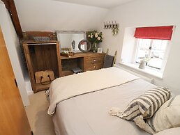 Hobbes Cottage