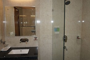 Neel Clarks Inn Express Agra