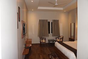 Neel Clarks Inn Express Agra