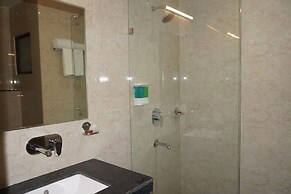 Neel Clarks Inn Express Agra