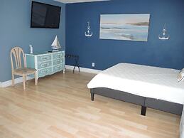 208l Home by Redawning